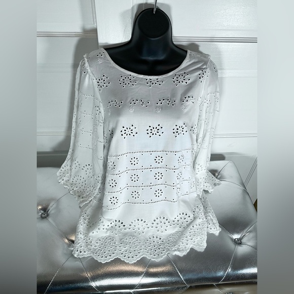 PART TWO ROMANCE BLOUSE - Picture 2 of 13